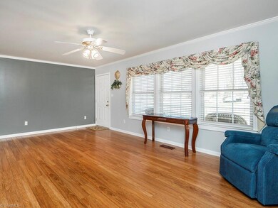 2611 Mapleview Ln, Burlington, NC 27217 - photo 6