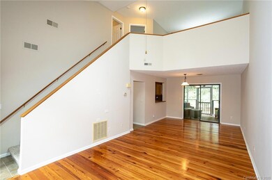 102 Cimarron Dr, Asheville, NC 28803 - photo 2