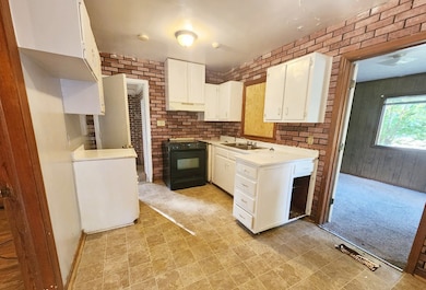 100 N Ingleside Dr, Albany, GA 31707 - photo 2