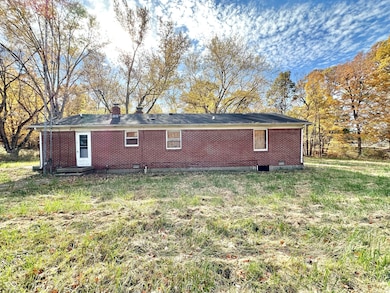 2340 W Hibbs Rd, Kingman, IN 47952 - photo 2