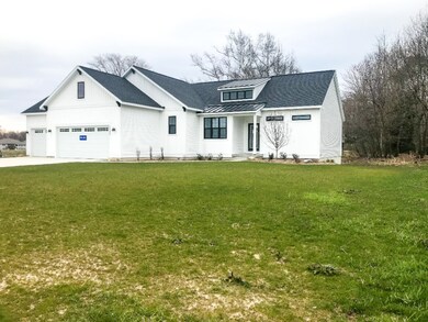 15178 Silver Fir Dr unit 52, Holland, MI 49424 - photo 2