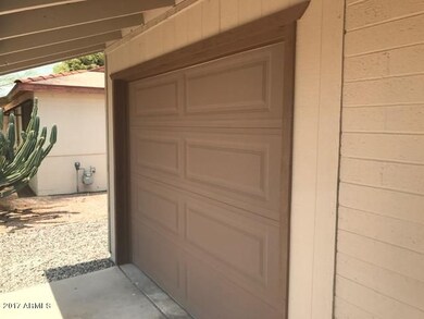 2048 E Bayberry Ave, Mesa, AZ 85204 - photo 3