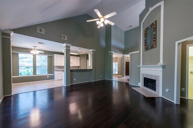 16210 Lasting Light Ln, Houston, TX 77095 - photo 5