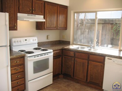 4515 SW 33rd Terrace, Topeka, KS 66614 - photo 7