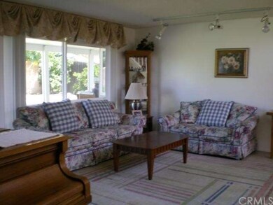 Fomal Living Room