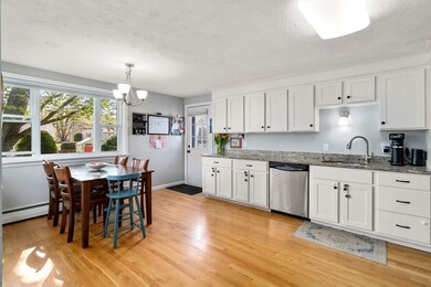 172 Circle Dr, Waltham, MA 02452 - photo 6