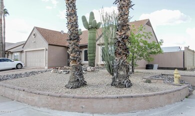 1368 E Sequoia Dr, Phoenix, AZ 85024 - photo 2