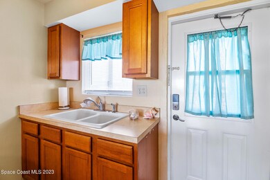1N 1st Street MLS-5