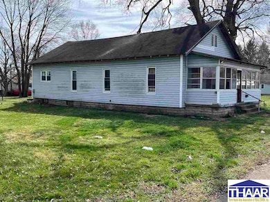2514 S 1st St, Terre Haute, IN 47802 - photo 2