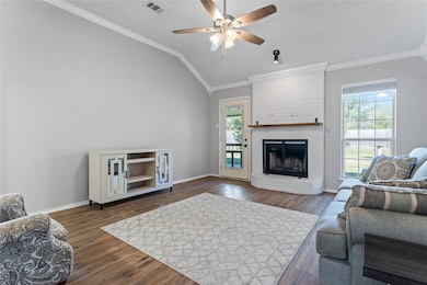 290 Norwood Dr, Woodway, TX 76712 - photo 5