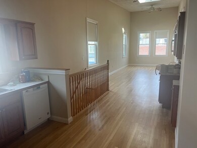 4 Fulkerson St unit 2, Cambridge, MA 02141 - photo 2