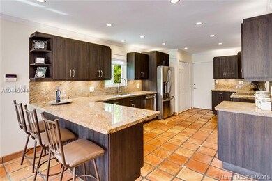 Eat-in kitchen built for socializing