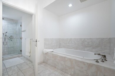 Continuum unit 1506, Miami Beach, FL 33139 - photo 7