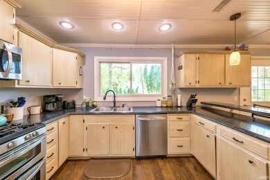 657 Ann St, Frankfort, IN 46041 - photo 6