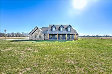 19238 Nokes Farm Rd, Siloam Springs, AR 72761 - photo 2