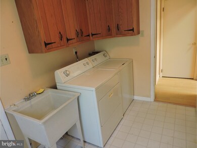 205 Rabbit Run Rd, Cherry Hill, NJ 08003 - photo 6