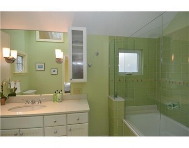 Master Bath/Spa.