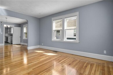 13 Zella St, Providence, RI 02908 - photo 6