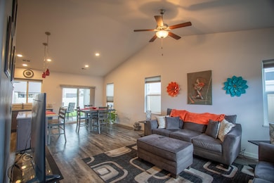 559 Red Cedar Way, Grand Junction, CO 81504 - photo 4