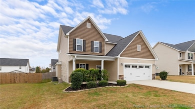 160 Chatfield Dr, Raeford, NC 28376 - photo 2