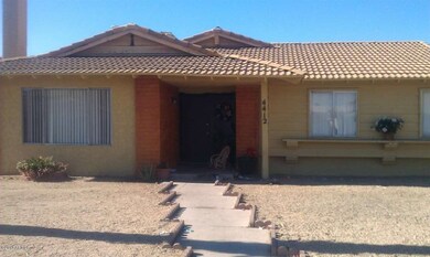 4412 main house front