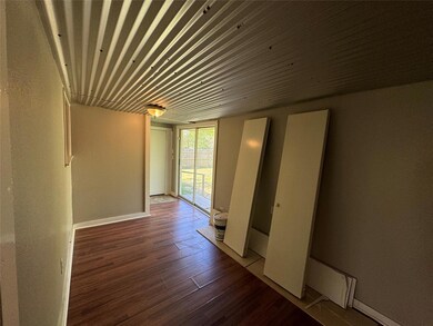 1909 Liberty St, Bonham, TX 75418 - photo 3