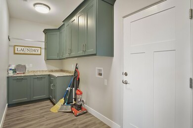 259 E 600 N, Parowan, UT 84761 - photo 7