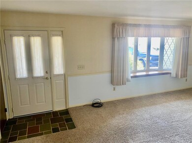 1045 Deer Run Ln, Slatington, PA 18080 - photo 6