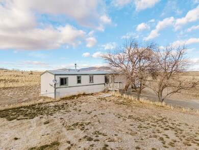 305 Kimble Dr, Spring Creek, NV 89815 - photo 4