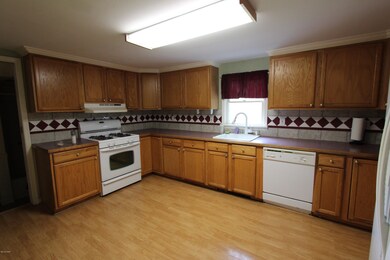 106 Eagle Ct, Milford, PA 18337 - photo 7