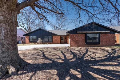 1203 1203 N Harville, Duncan, OK 73533 - photo 3