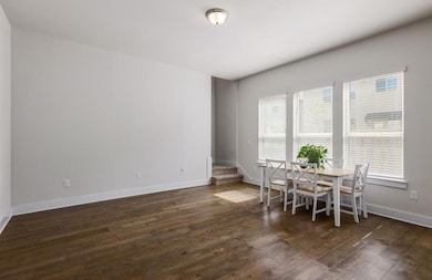 13501 Metric Blvd unit 16, Austin, TX 78727 - photo 5