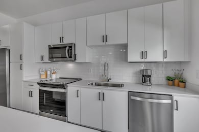 542 Southgate Ave unit 303, Nashville, TN 37203 - photo 6