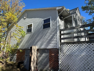 109 Spruce St, Pulaski, VA 24301 - photo 2