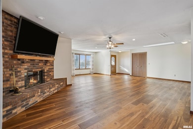 5311 38th Ave unit 10, Moline, IL 61265 - photo 5