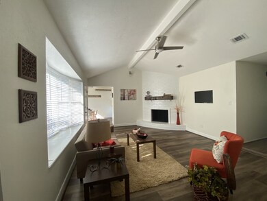 16302 Forest Bend Ave, Friendswood, TX 77546 - photo 5