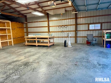 216 S Hubbard Ave, Goreville, IL 62939 - photo 7