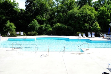 Anchors Bend community Pool