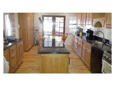 10817 John Schlee Ct, El Paso, TX 79935 - photo 7