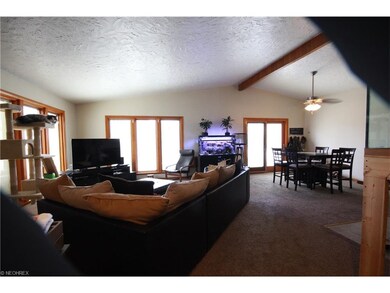 5545 E Lake Rd, Sheffield Lake, OH 44054 - photo 6