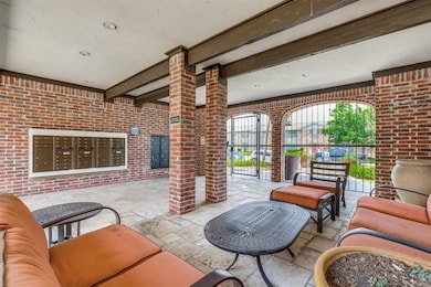 5816 Birchbrook Dr unit 122, Dallas, TX 75206 - photo 2