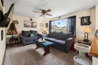 16 Walton St, Westerly, RI 02891 - photo 5