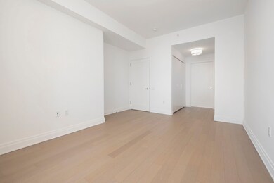 unlisted-address, New York, NY 10005 - photo 4