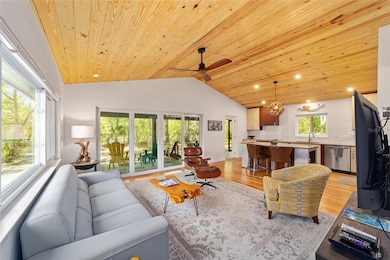 10894 SW 185th Terrace, Dunnellon, FL 34432 - photo 7