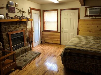 332 Lucian Sorrel Rd, Broken Bow, OK 74728 - photo 7