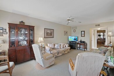 008-2290-Sunset-Av-Lake-Worth-Unit-15-