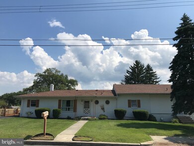 1350 Logan St, Reading, PA 19607 - photo 4