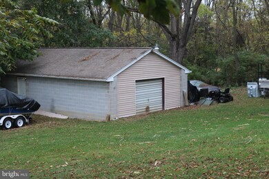 14626 Pennsylvania Ave, Hagerstown, MD 21742 - photo 2