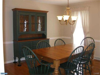 5523 Reid Ln, Allentown, PA 18104 - photo 6