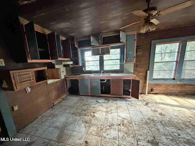 131 Geiger Rd, Lucedale, MS 39452 - photo 7